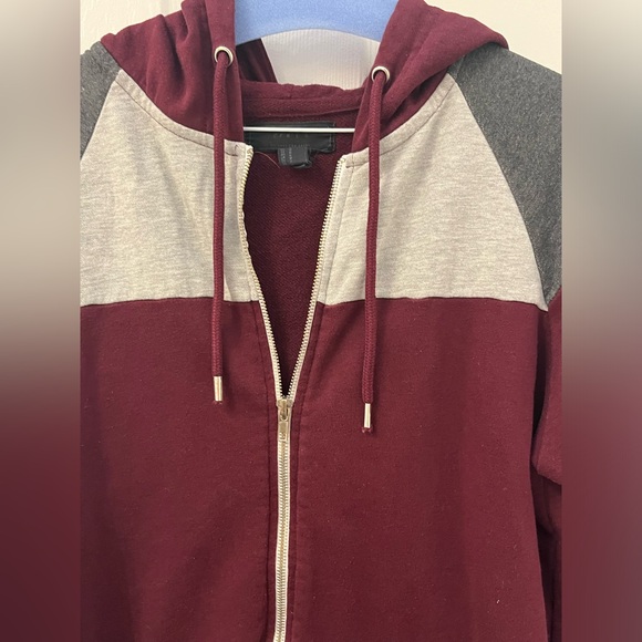 Forever 21 Men Hoodie Sweatshirt -Burgundy/Maroon with Grey Blocks - Picture 5 of 8